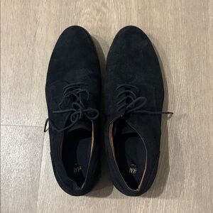 H&M Men's Classic Black Suede Oxfords